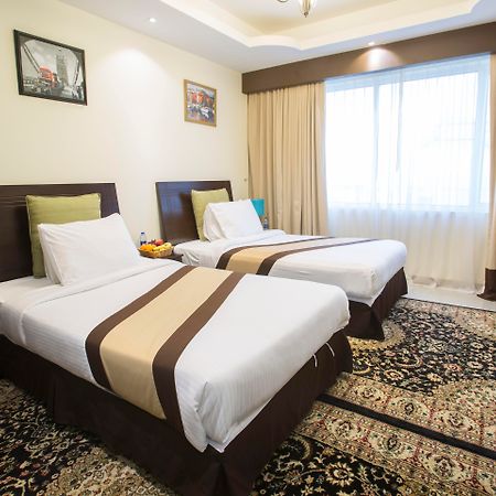 Travellers Hotel Apartment Dubai Buitenkant foto