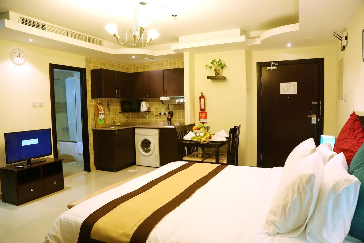 Travellers Hotel Apartment Dubai Buitenkant foto