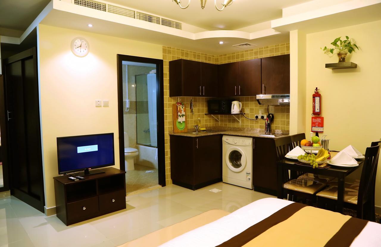 Travellers Hotel Apartment Dubai Buitenkant foto