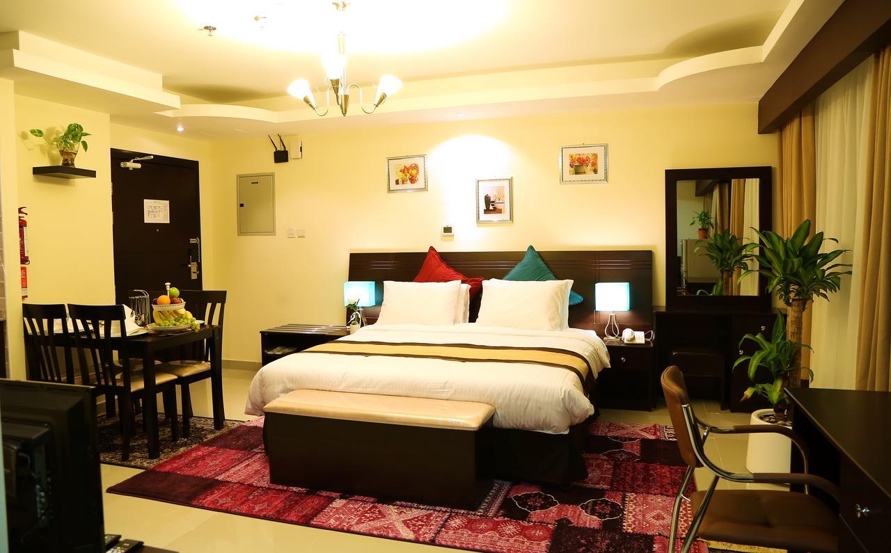 Travellers Hotel Apartment Dubai Buitenkant foto