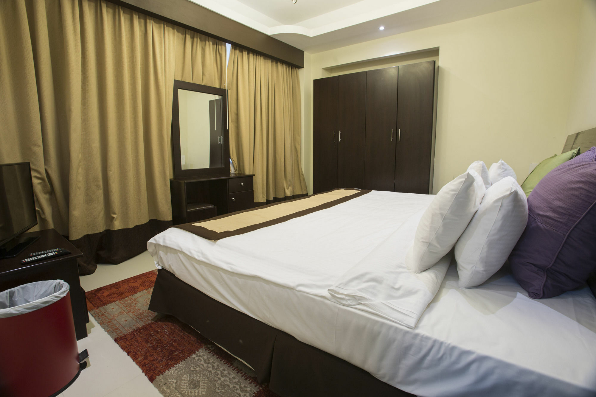 Travellers Hotel Apartment Dubai Buitenkant foto