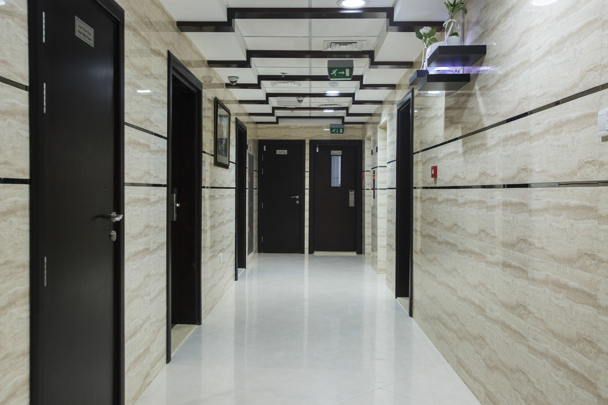 Travellers Hotel Apartment Dubai Buitenkant foto